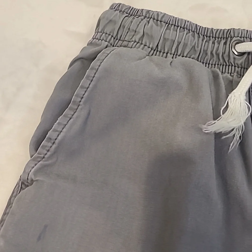 Cat & Jack Regular Woven Cotton Drawstring Elastic Waist Pull-On Shorts in Gray